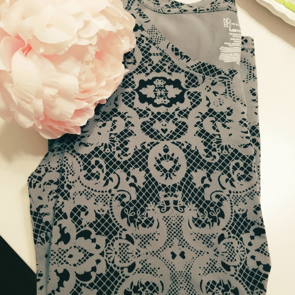 🖤Bundle of Soft Tees